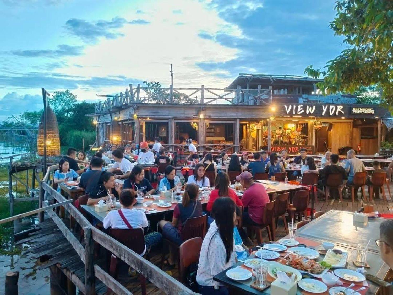 Sripakpra Boutique Resort Phatthalung Ban Pak Pra Buitenkant foto